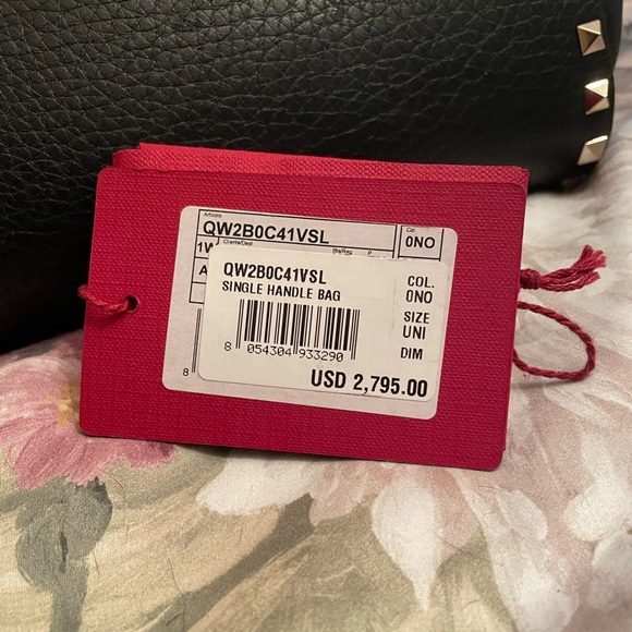 Valentino Hangbag NEW - Picture 2 of 8